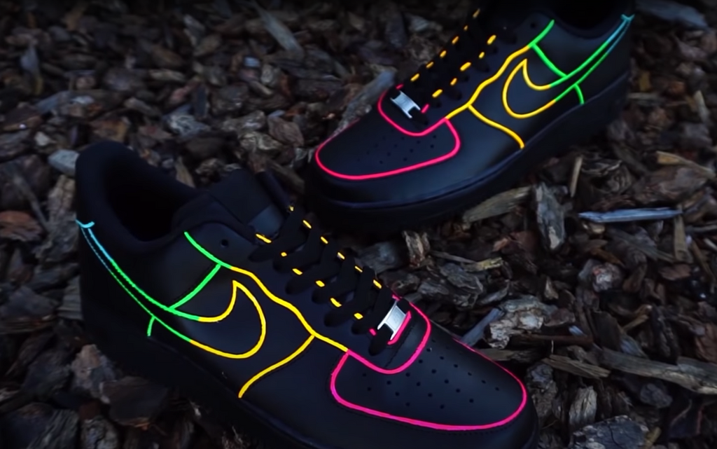neon nike shoes air force 1